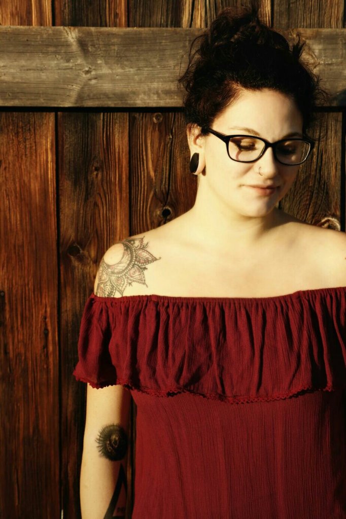 Off-shoulder top/Bardot top